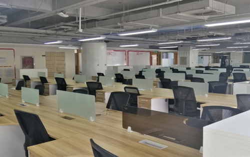 先锋金融大厦实拍图2